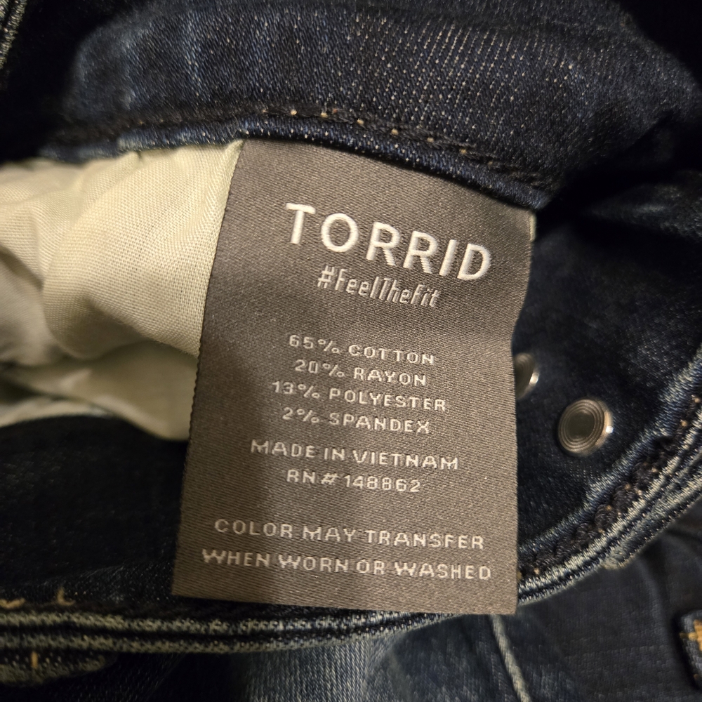 Torrid High Rise Jegging - Picture 8 of 8